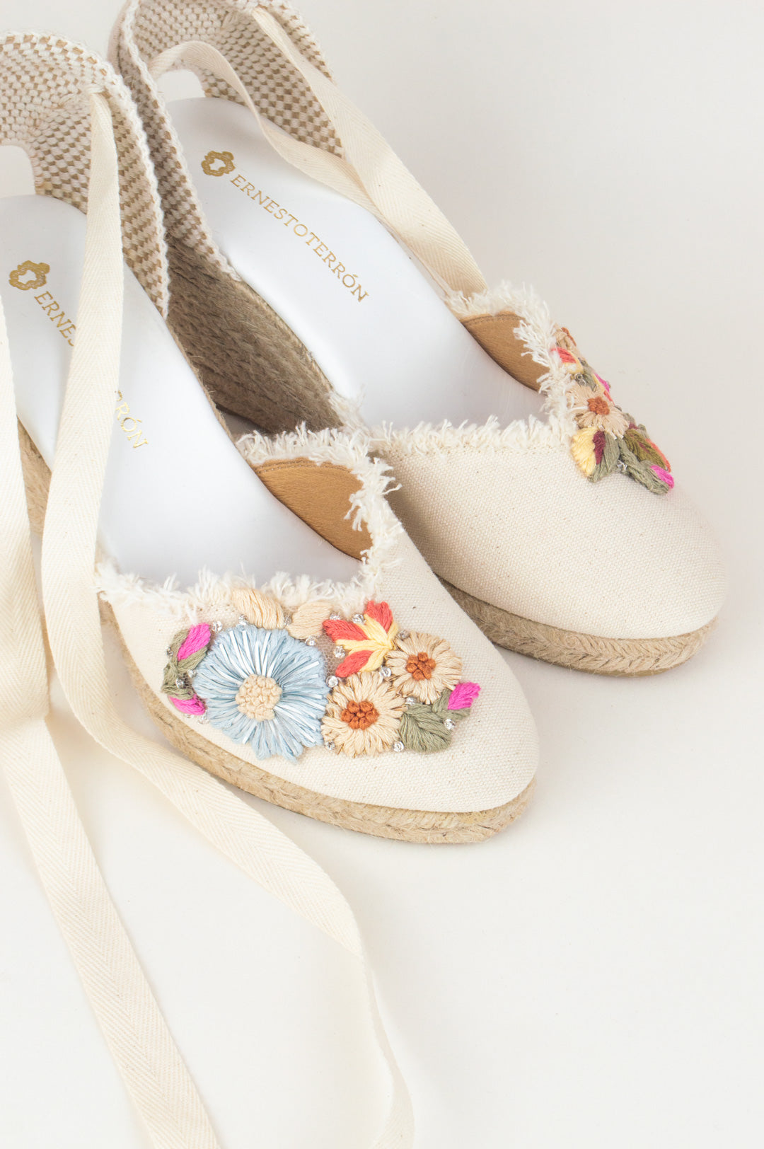 Espadrille for bride Ernesto Terrón model PURANA - Main Image