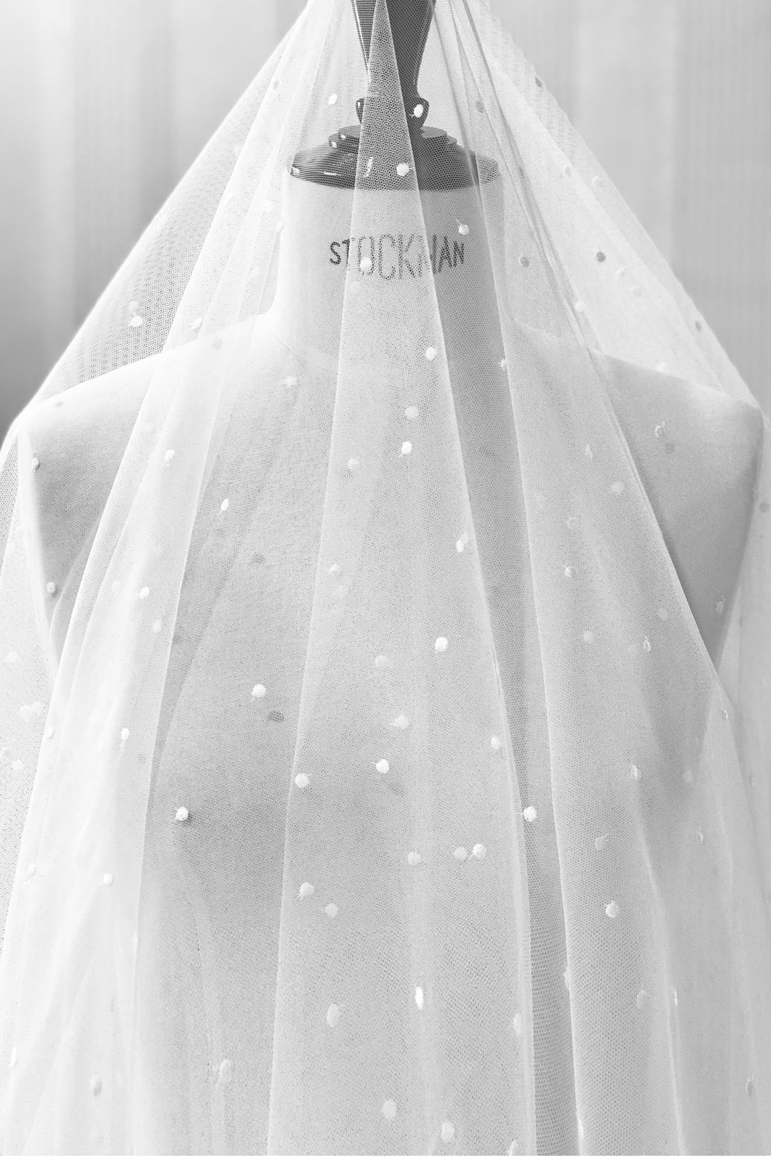 Embossed Plumeti Veil 